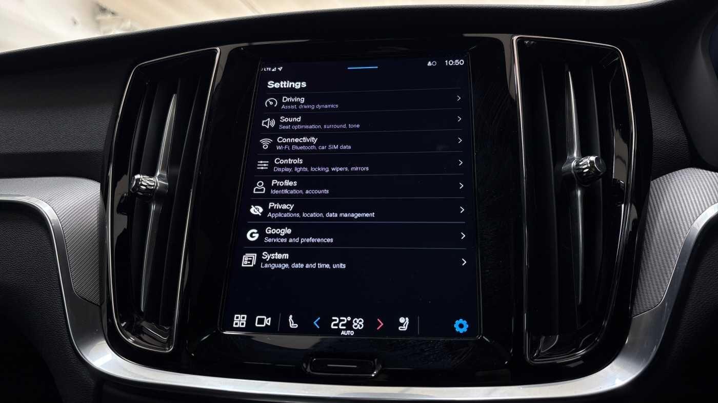 Used Volvo V60 2024 for sale - 76671254: Photo 25