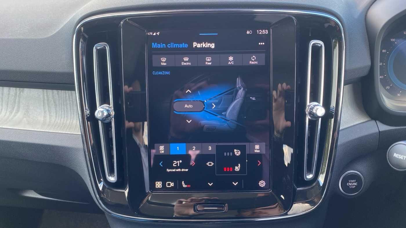 Used Volvo XC40 2025 for sale - 77898557: Photo 30