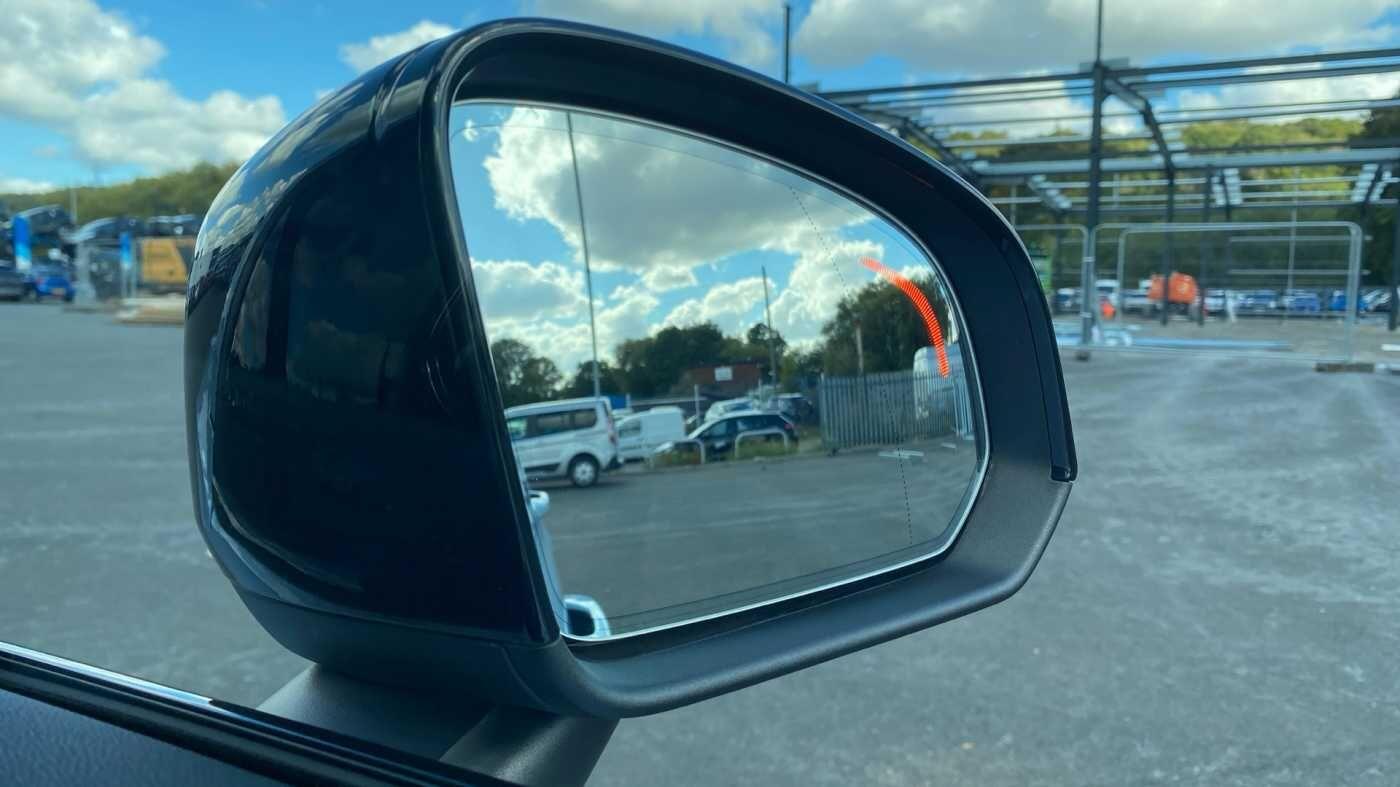 Used Volvo XC40 2025 for sale - 77898557: Photo 46