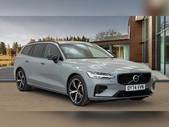 Used Volvo V60 2024 for sale - 75904962: Photo