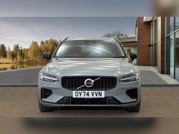 Used Volvo V60 2024 for sale - 75904962: Photo