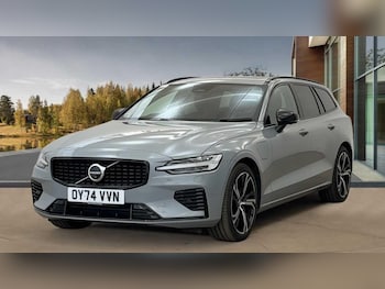 Used Volvo V60 2024 for sale - 75904962: Photo