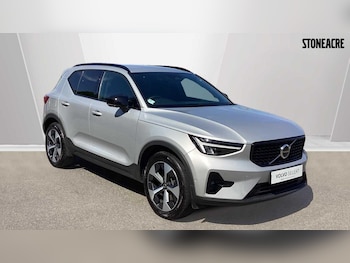 Volvo - XC40