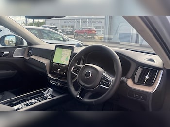 Used Volvo XC60 2026 for sale - 79532670: Photo