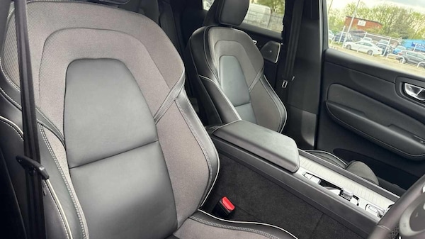 Used Volvo XC60 2024 for sale - 75708036: Photo 15