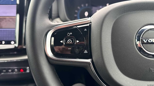 Used Volvo XC60 2024 for sale - 75708036: Photo 17