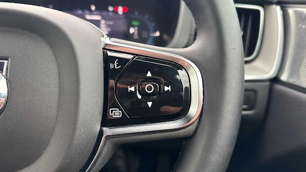 Used Volvo XC60 2024 for sale - 75708036: Photo 18