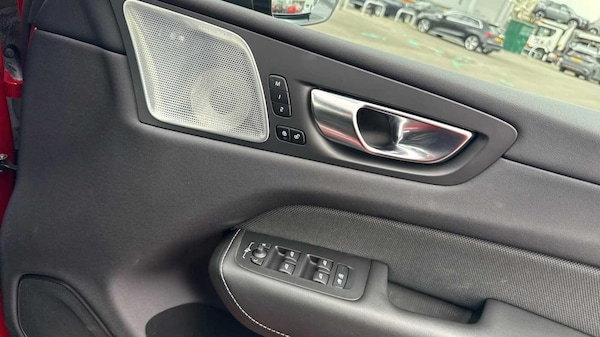 Used Volvo XC60 2024 for sale - 75708036: Photo 22