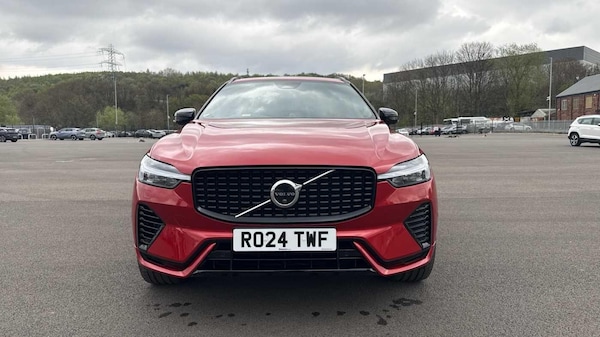 Used Volvo XC60 2024 for sale - 75708036: Photo 2