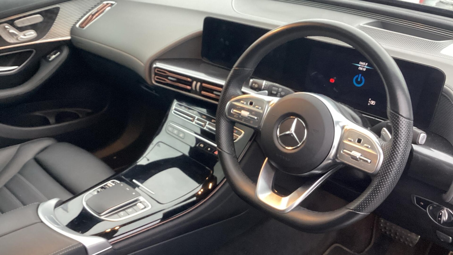 Used Mercedes-Benz EQC 2022 for sale - 78072604: Photo 4