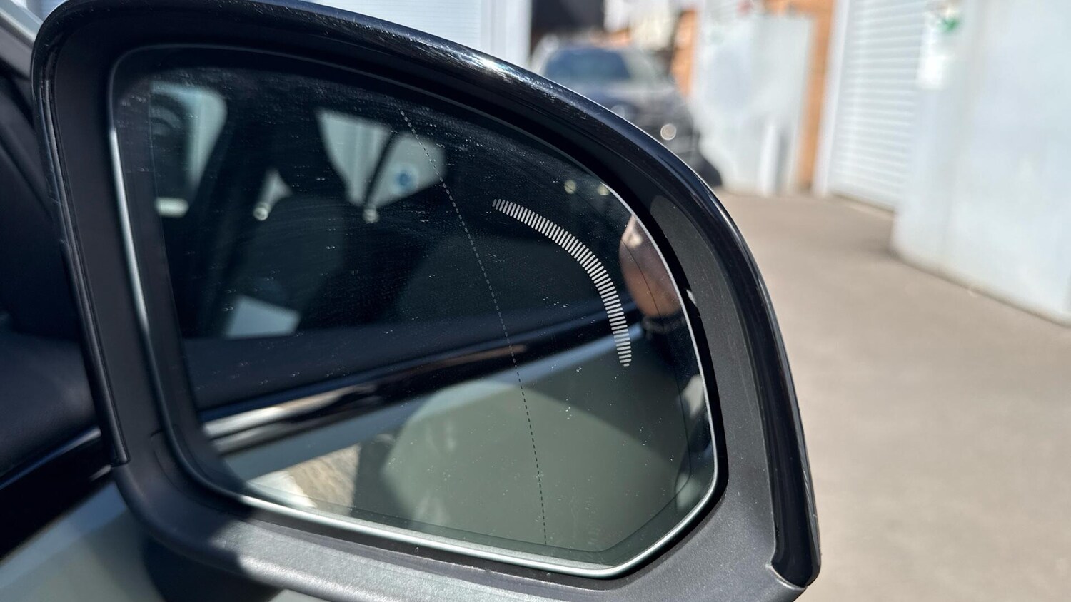 Used Volvo XC40 2023 for sale - 78185757: Photo 16