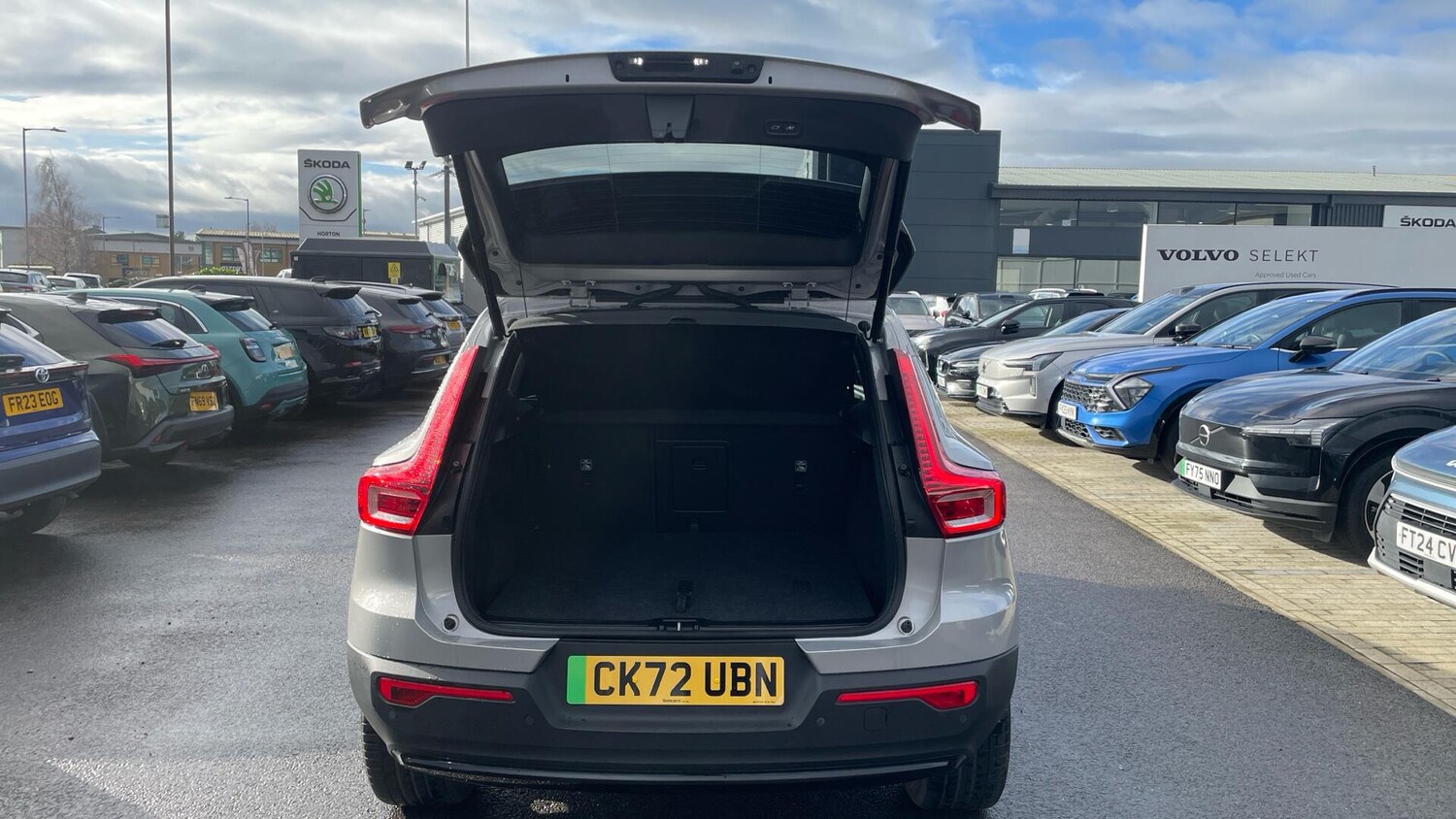 Used Volvo XC40 2022 for sale - 77633637: Photo 13