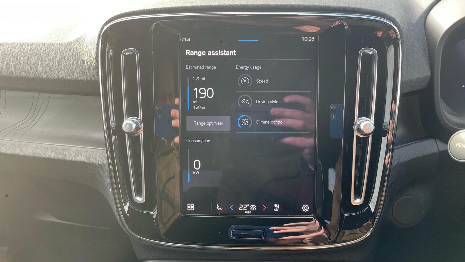 Used Volvo XC40 2022 for sale - 77633637: Photo 16