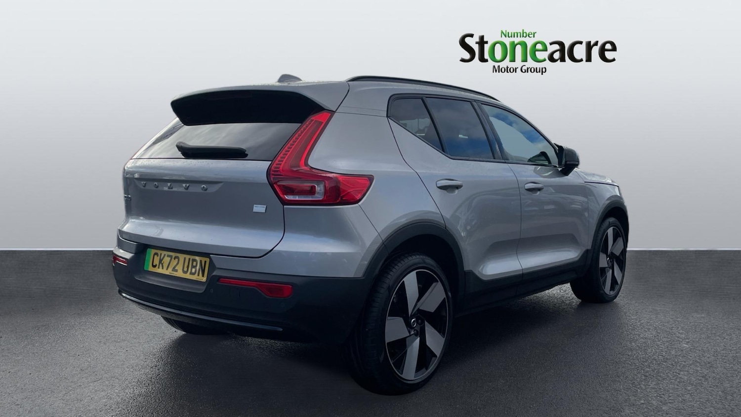 Used Volvo XC40 2022 for sale - 77633637: Photo 2