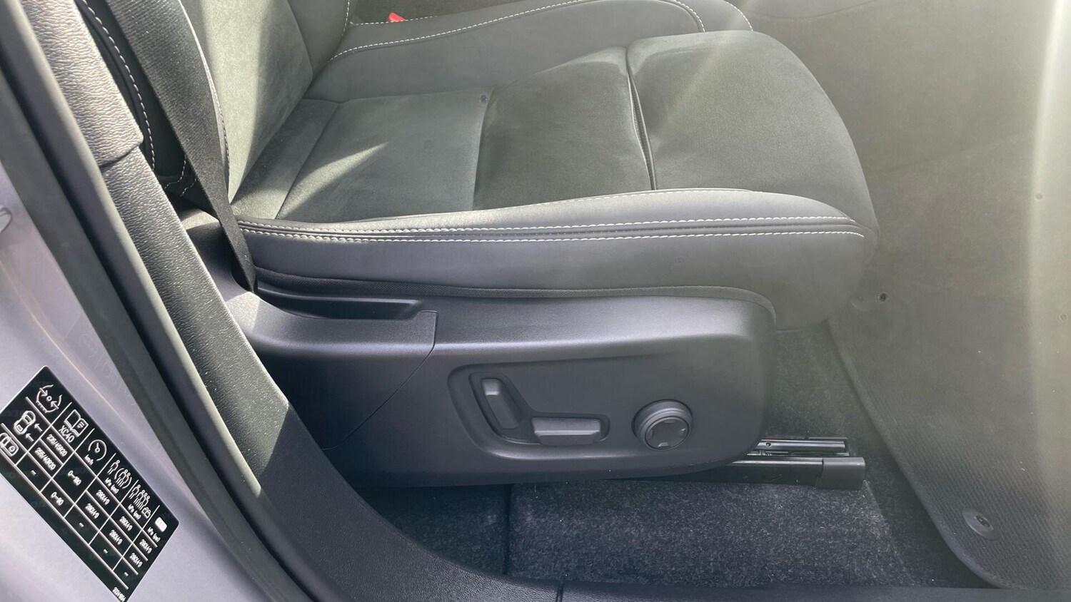 Used Volvo XC40 2022 for sale - 77633637: Photo 27