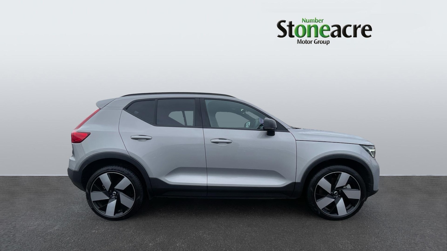 Used Volvo XC40 2022 for sale - 77633637: Photo 3