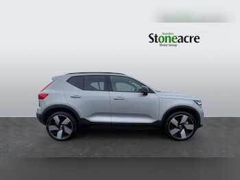 Used Volvo XC40 2022 for sale - 77633637: Photo