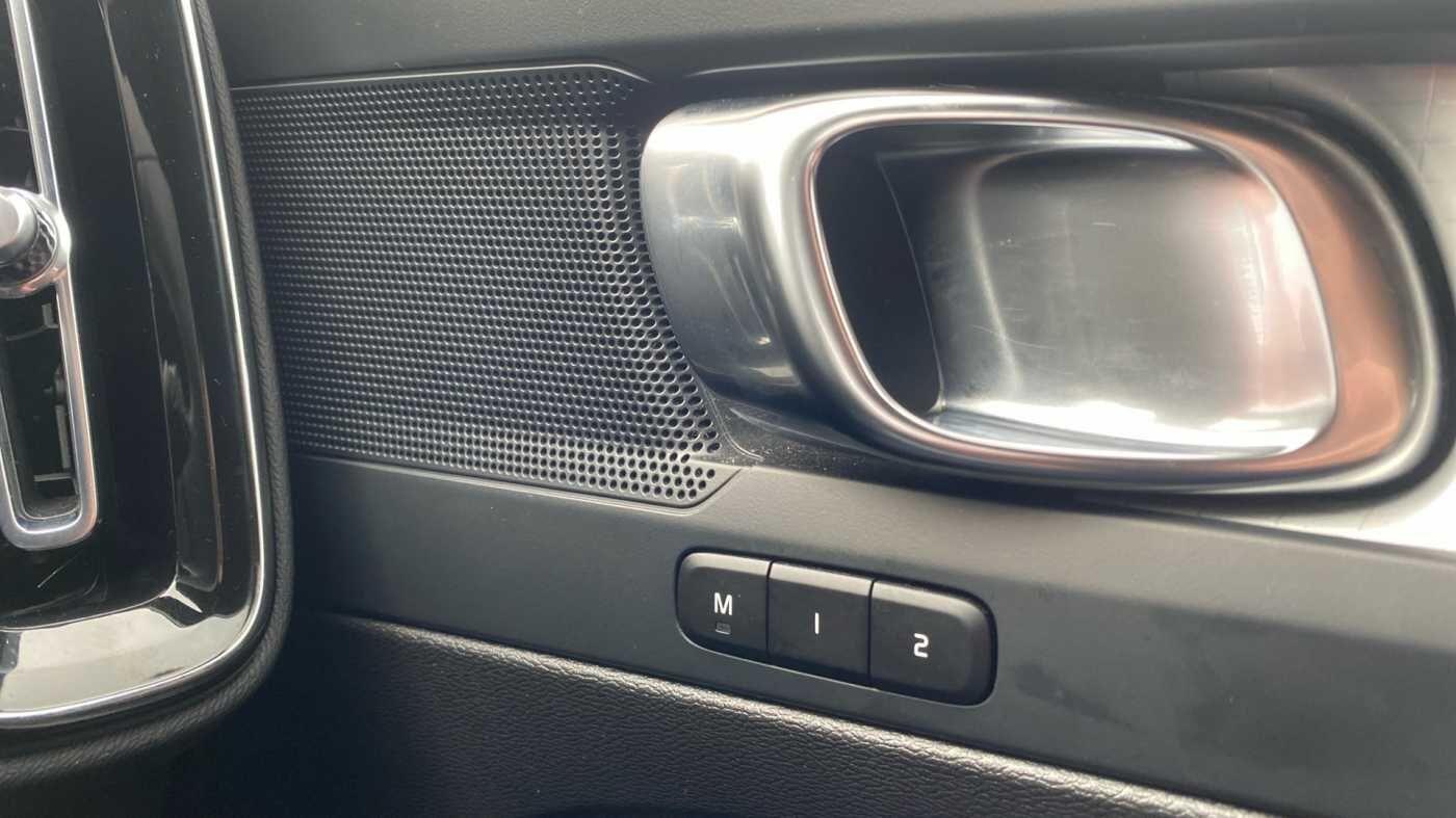 Used Volvo XC40 2023 for sale - 76976080: Photo 22