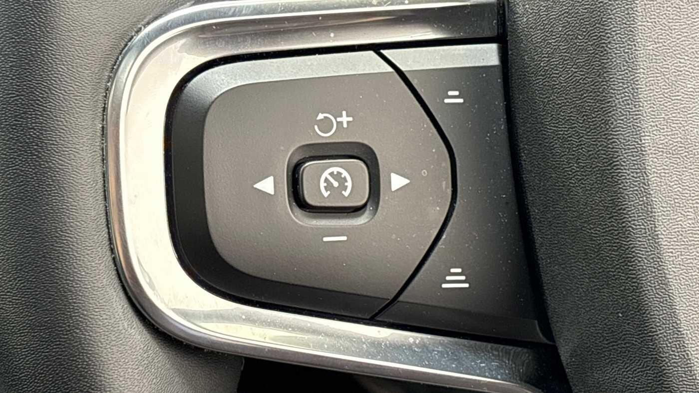 Used Volvo C40 2022 for sale - 76688933: Photo 31