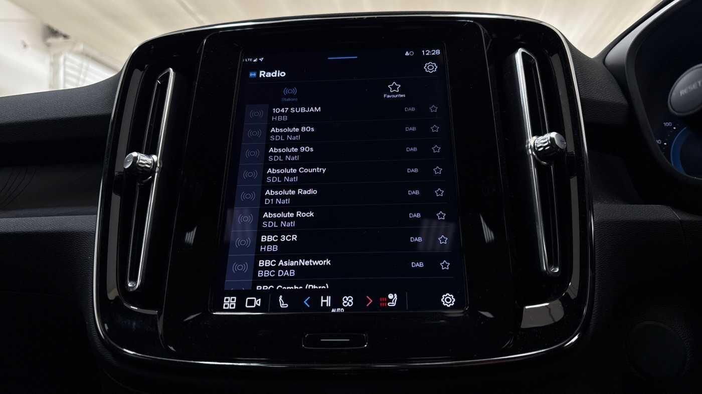 Used Volvo C40 2022 for sale - 76688933: Photo 37