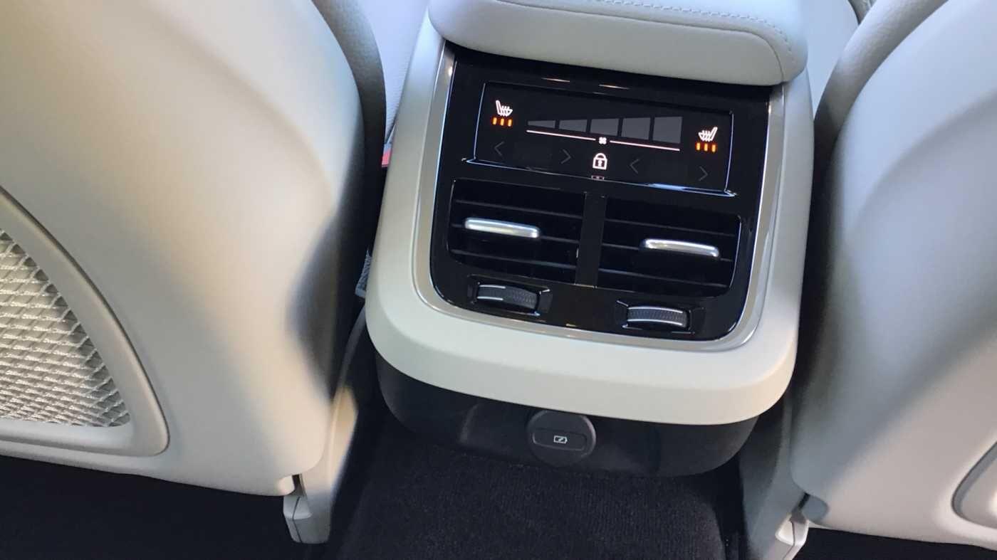 Used Volvo V60 2025 for sale - 77769189: Photo 38