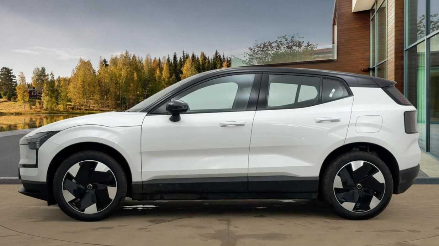 Used Volvo EX30 2025 for sale - 77396456: Photo 6
