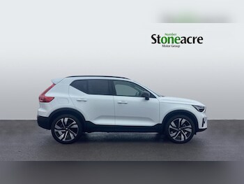 Used Volvo XC40 2025 for sale - 77683390: Photo