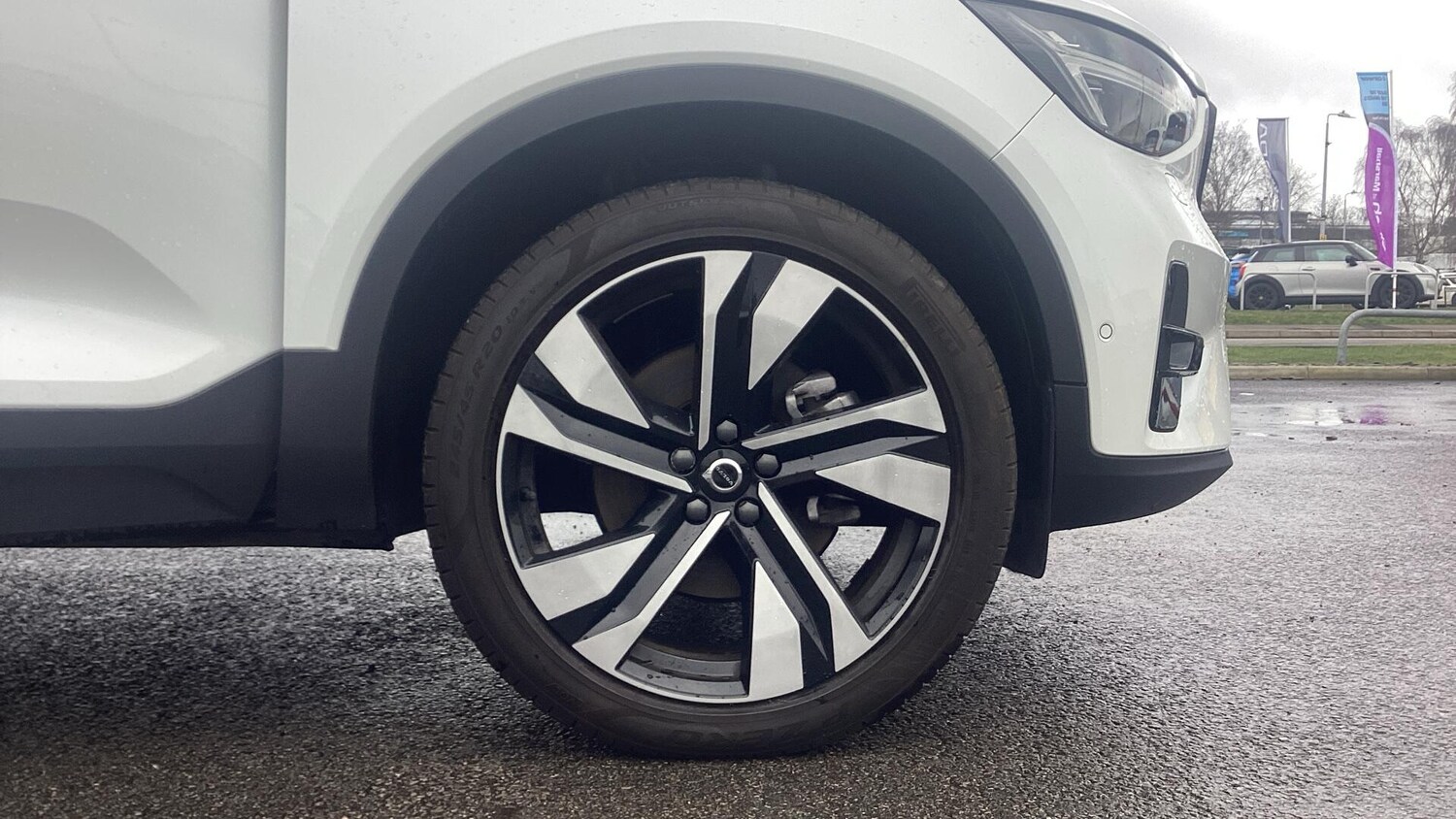 Used Volvo XC40 2025 for sale - 77683390: Photo 9