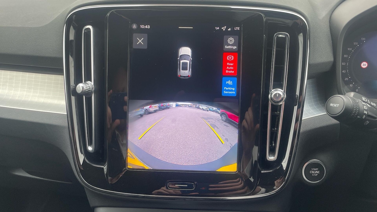 Used Volvo XC40 2025 for sale - 78185539: Photo 18