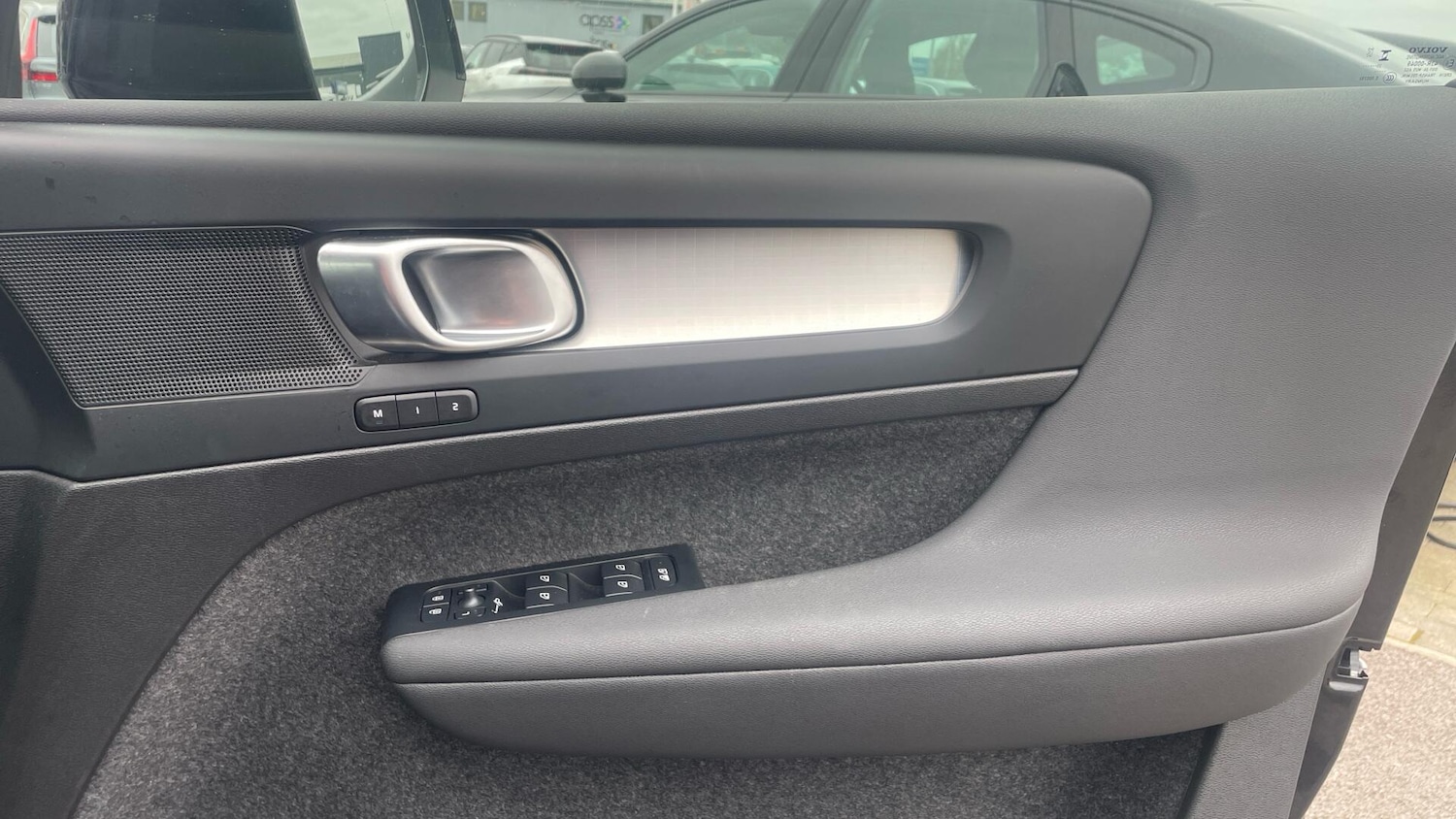 Used Volvo XC40 2025 for sale - 78185539: Photo 28