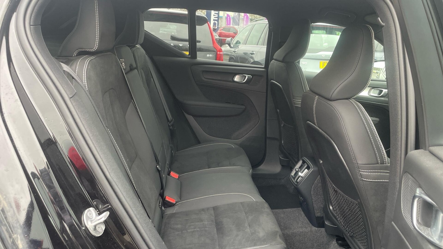 Used Volvo XC40 2025 for sale - 78185539: Photo 6