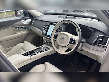 Used Volvo XC90 2023 for sale - 78695718: Photo