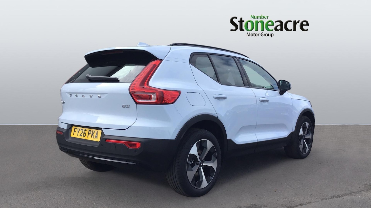 Used Volvo XC40 2026 for sale - 78086413: Photo 2