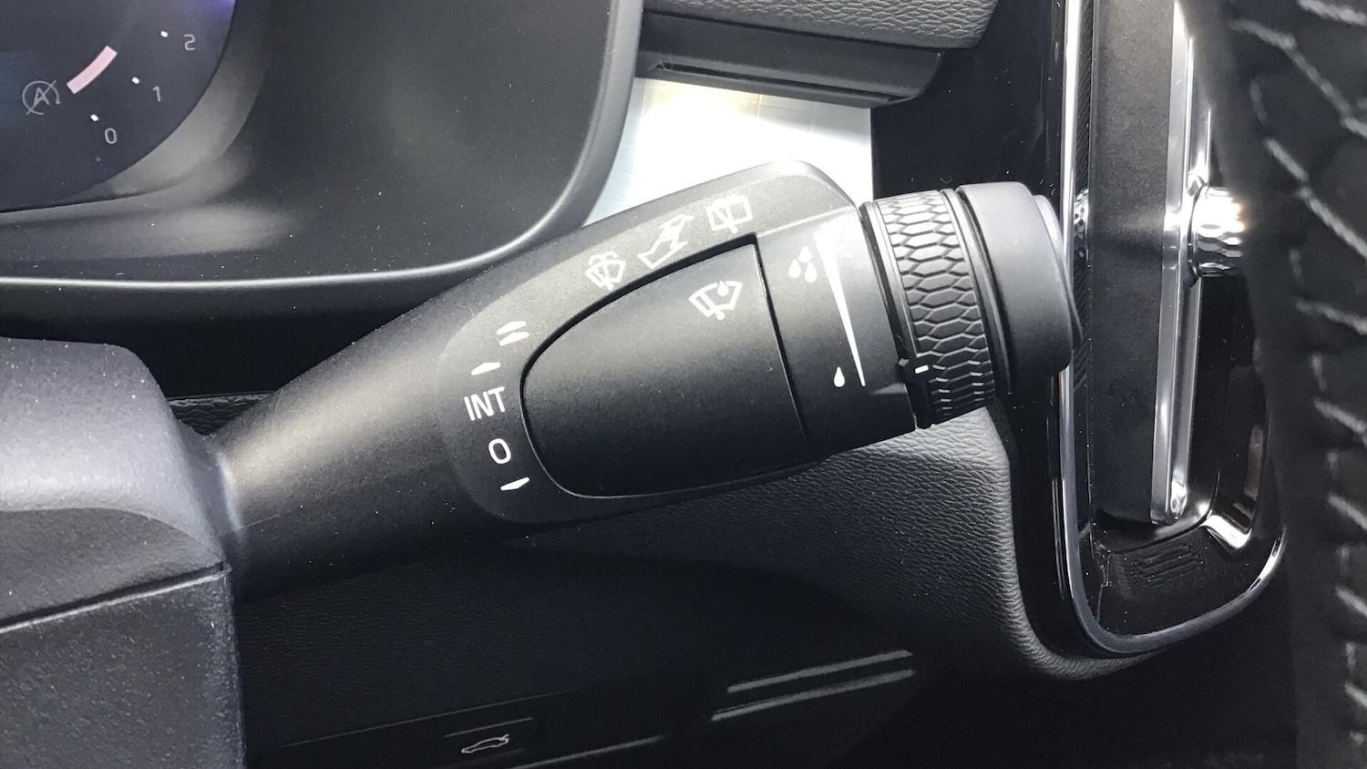 Used Volvo XC40 2026 for sale - 78086413: Photo 21