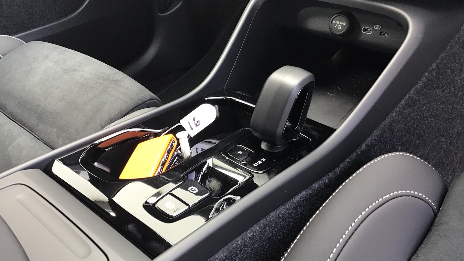 Used Volvo XC40 2026 for sale - 78086413: Photo 24