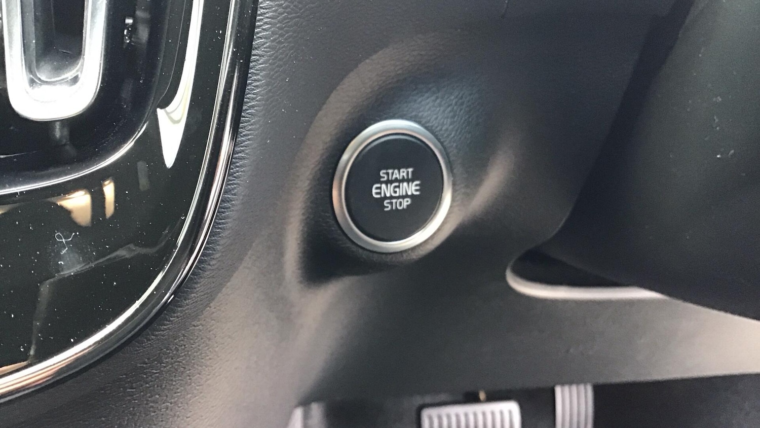 Used Volvo XC40 2026 for sale - 78086413: Photo 25