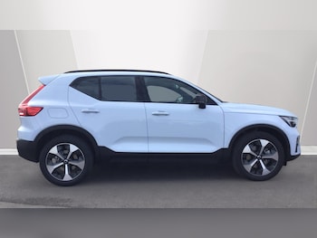 Used Volvo XC40 2026 for sale - 78086413: Photo