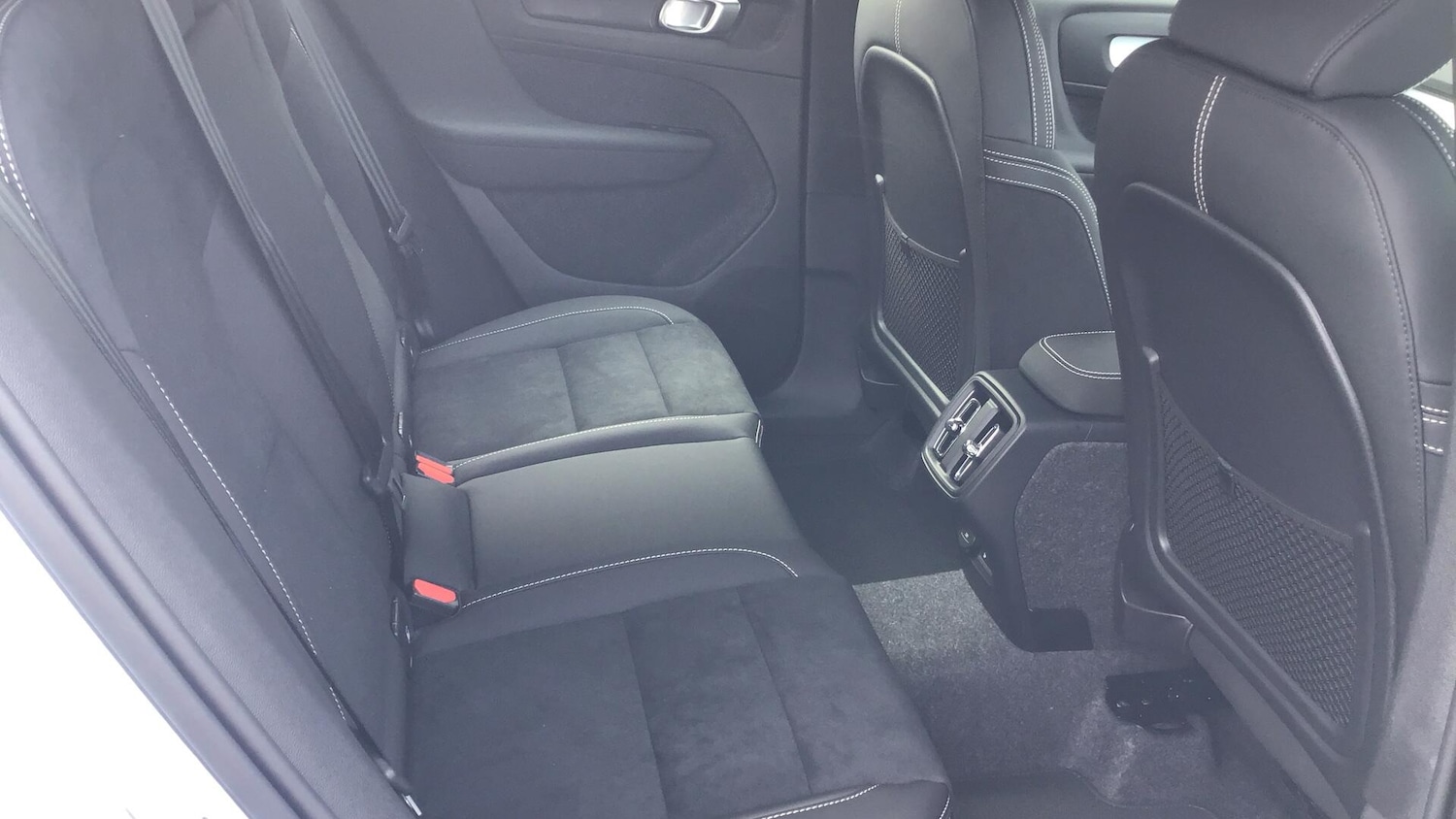 Used Volvo XC40 2026 for sale - 78086413: Photo 6