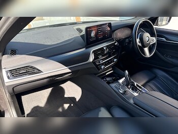 Used BMW 5 Series 2023 for sale - 78302040: Photo