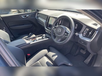 Used Volvo XC60 2023 for sale - 78600962: Photo
