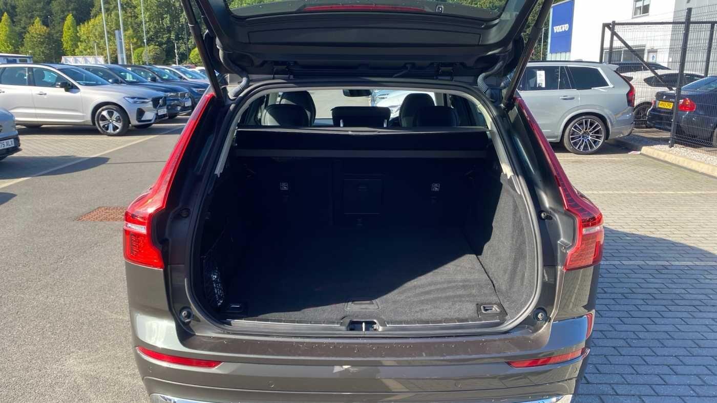 Used Volvo XC60 2022 for sale - 76964369: Photo 37