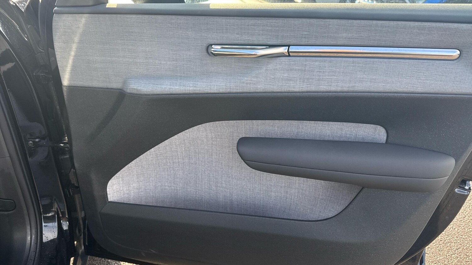 Used Volvo EX30 2025 for sale - 78071779: Photo 25