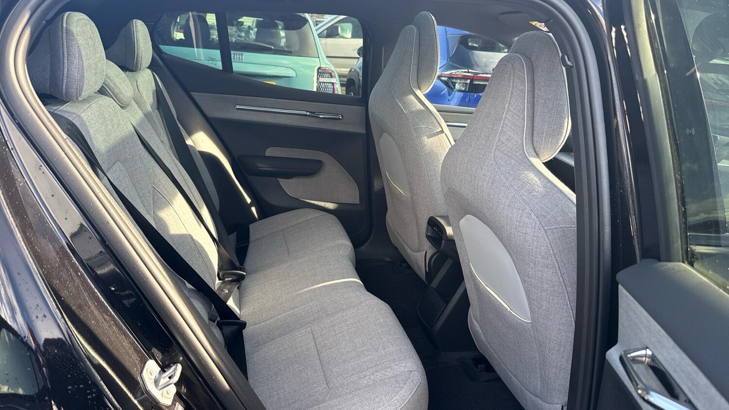 Used Volvo EX30 2025 for sale - 78071779: Photo 6