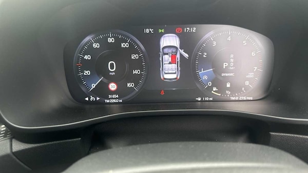 Used Volvo XC40 2021 for sale - 75991412: Photo 11