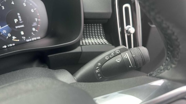 Used Volvo XC40 2021 for sale - 75991412: Photo 31