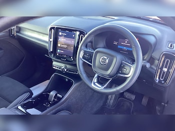 Used Volvo C40 2022 for sale - 76714265: Photo