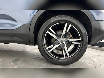 Used Volvo XC40 2021 for sale - 78301422: Photo