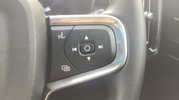 Used Volvo XC40 2025 for sale - 76318205: Photo 20