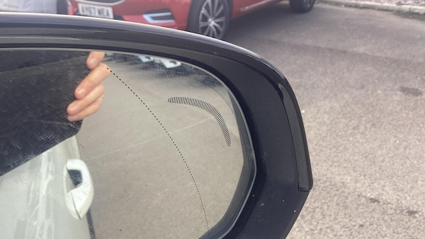 Used Volvo XC40 2025 for sale - 76318205: Photo 29