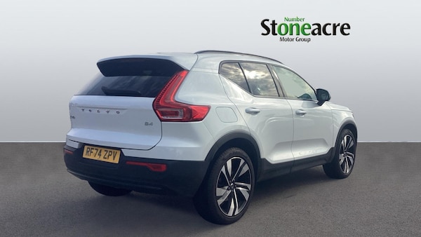 Used Volvo XC40 2025 for sale - 76318205: Photo 2